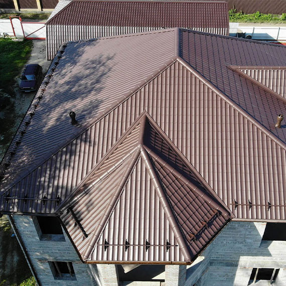 Монтаж сложной крыши и кровли в Усть-Илимске и Иркутской области